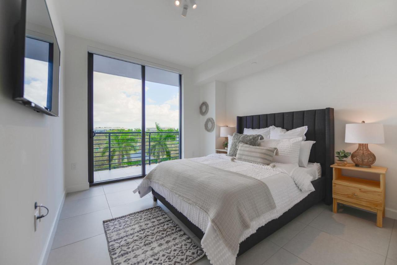 מיאמי Cozy 1- 1 Bedroom Steps From Downtown Doral Park מראה חיצוני תמונה