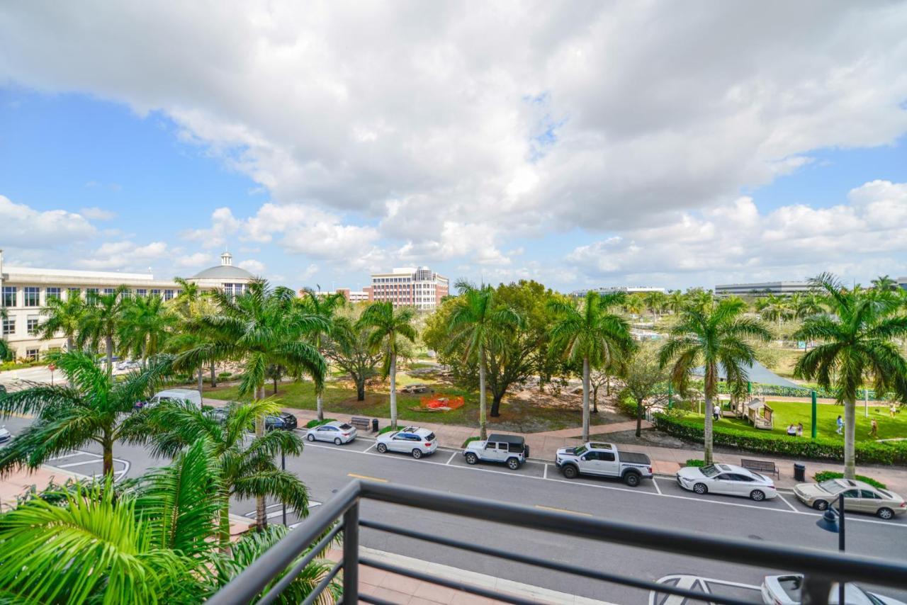 מיאמי Cozy 1- 1 Bedroom Steps From Downtown Doral Park מראה חיצוני תמונה
